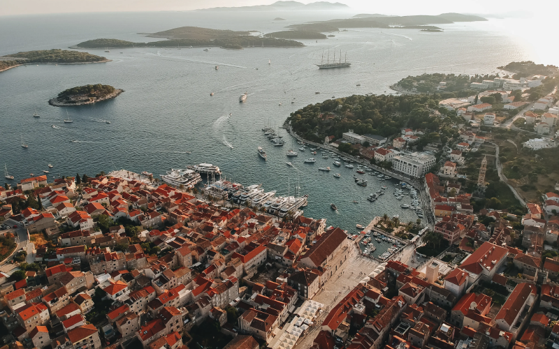 Featured image of post 279.PerfectSquares